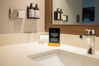 Cosuites Saltillo Hotel