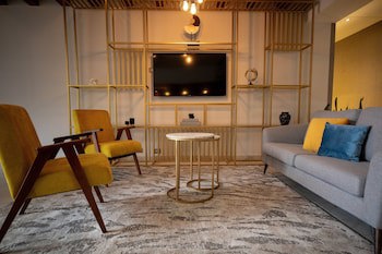 Cosuites Saltillo Hotel