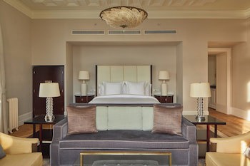 Four Seasons Gresham Palace
