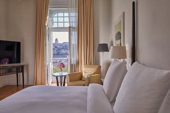 Four Seasons Gresham Palace