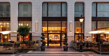 Four Seasons Gresham Palace