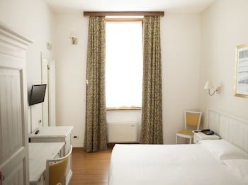 Hotel Sebino fotoğrafı