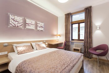 Hotel Carol galeri fotoğrafı