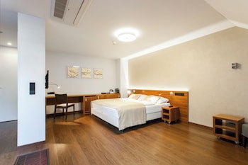 Hotel Carol galeri fotoğrafı