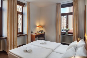 Hotel Carol galeri fotoğrafı