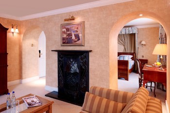Marygreen Manor Hotel