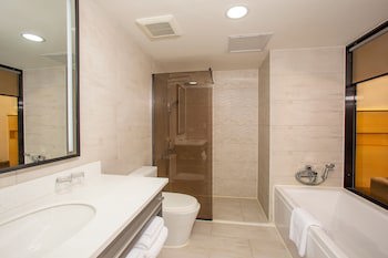 Bayview Hotel Guam