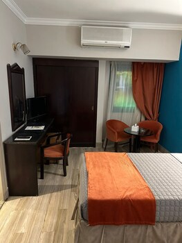Gawharet Al Ahram Hotel
