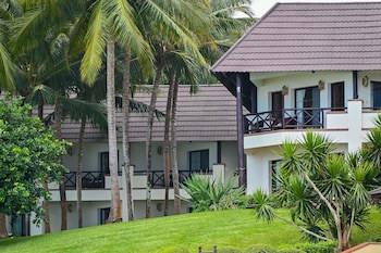 Sea Cliff Resort & Spa