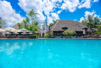 Sea Cliff Resort & Spa