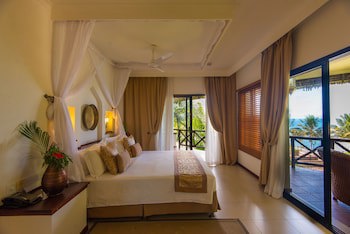 Sea Cliff Resort & Spa
