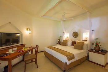Sea Cliff Resort & Spa