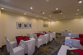 Sea Cliff Resort & Spa
