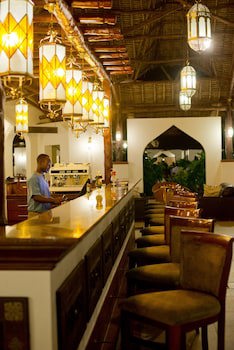 Sea Cliff Resort & Spa