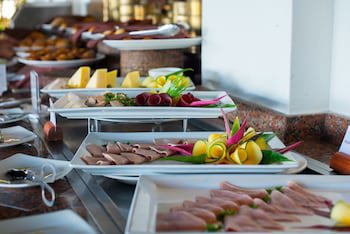 Sea Cliff Resort & Spa