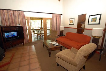 Emerald Resort & Casino