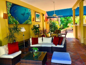 Casa Del Caribe Inn
