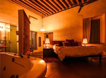 El Sueno Hotel & Spa