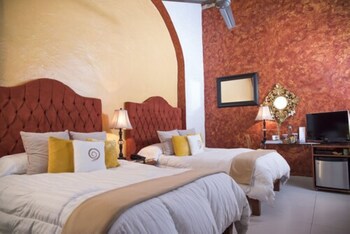 El Sueno Hotel & Spa