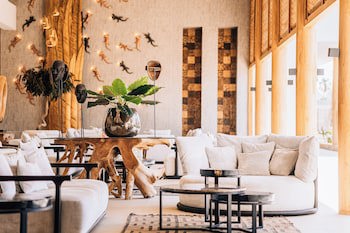 Van Der Valk Plaza Beach & Dive Resort Bonaire
