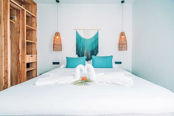 Van Der Valk Plaza Beach & Dive Resort Bonaire