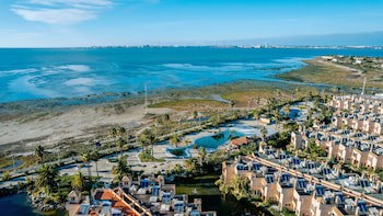 Bahia Sur