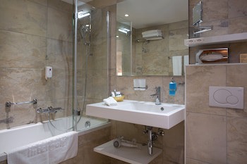Hotel Helvetia Intergolf