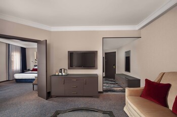Grand Cevahir Hotel & Convention Center