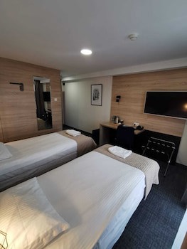 Gold Hotel
