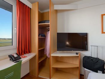 ibis Munchen Garching galeri fotoğrafı