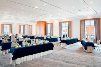Praia D'el Rey Marriott Golf & Beach Resort