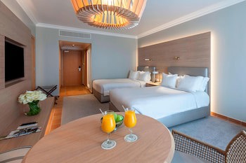 Praia D'el Rey Marriott Golf & Beach Resort