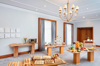 Praia D'el Rey Marriott Golf & Beach Resort