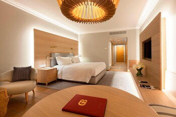 Praia D'el Rey Marriott Golf & Beach Resort