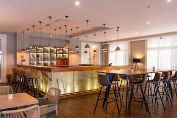 Praia D'el Rey Marriott Golf & Beach Resort