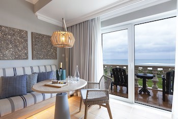 Praia D'el Rey Marriott Golf & Beach Resort