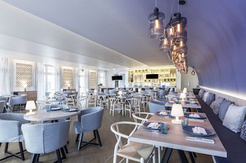 Praia D'el Rey Marriott Golf & Beach Resort