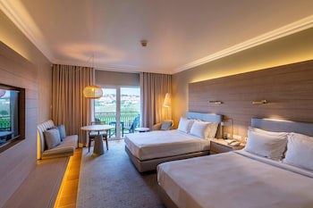Praia D'el Rey Marriott Golf & Beach Resort