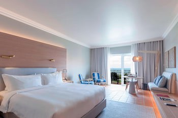 Praia D'el Rey Marriott Golf & Beach Resort