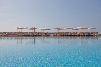 Praia D'el Rey Marriott Golf & Beach Resort