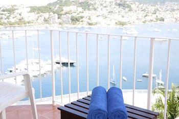 Alba Suites Acapulco