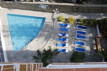 Alba Suites Acapulco