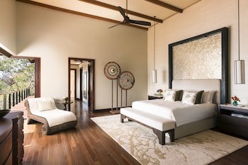 Four Seasons Resort Peninsula Papagayo, Costa Rica