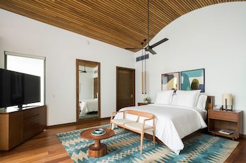 Four Seasons Resort Peninsula Papagayo, Costa Rica
