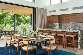 Four Seasons Resort Peninsula Papagayo, Costa Rica