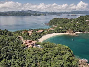 Four Seasons Resort Peninsula Papagayo, Costa Rica