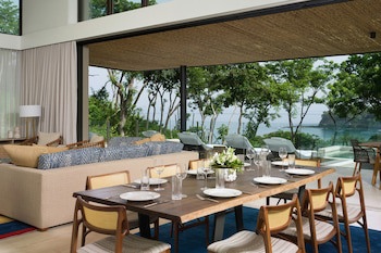 Four Seasons Resort Peninsula Papagayo, Costa Rica