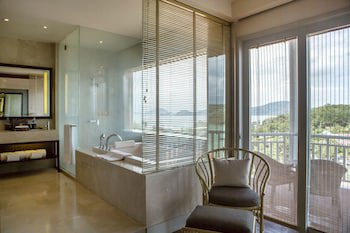 Amatara Welleisure Resort