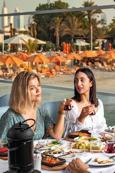 Dubai Marine Beach Resort & Spa