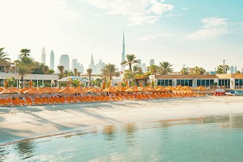 Dubai Marine Beach Resort & Spa